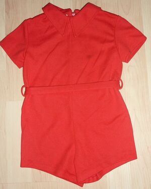 Vintage 1970s Jayne Copeland Red Romper Jumpsuit Girls Collared Conccal Zipper